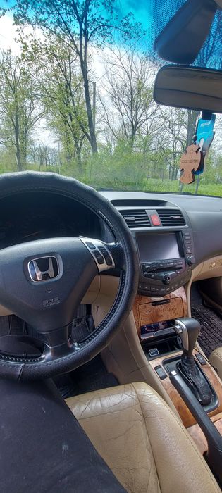 Honda  Accord  7