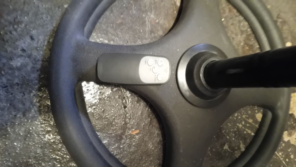 Wentylator podłogowy na pilota