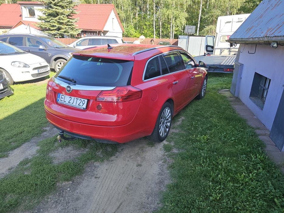 Opel insignia 2.0cdti 160km 2010r
