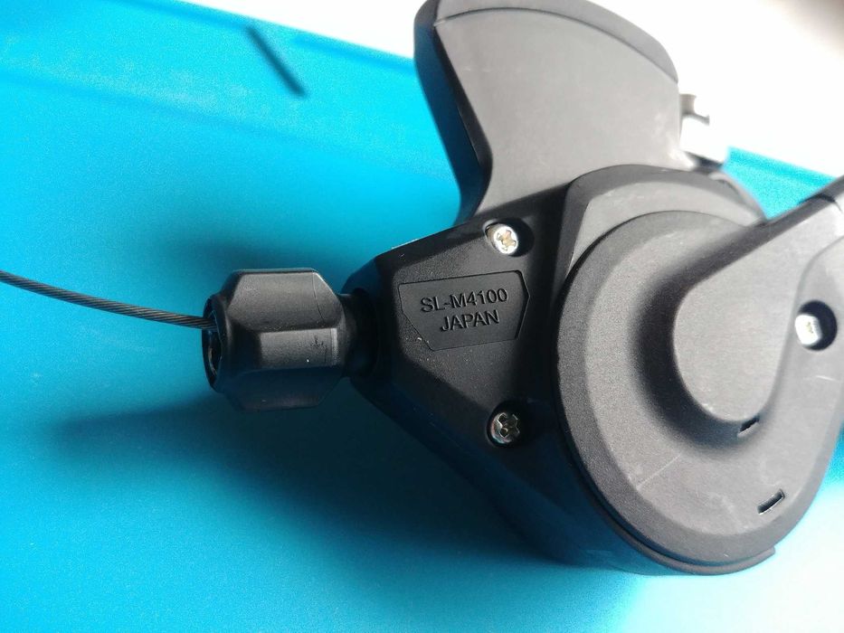 Manipulo de mudanças Shimano Deore SL-M4100 10v