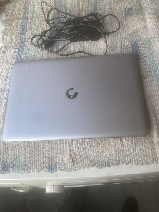 Notebook Positivo Motion