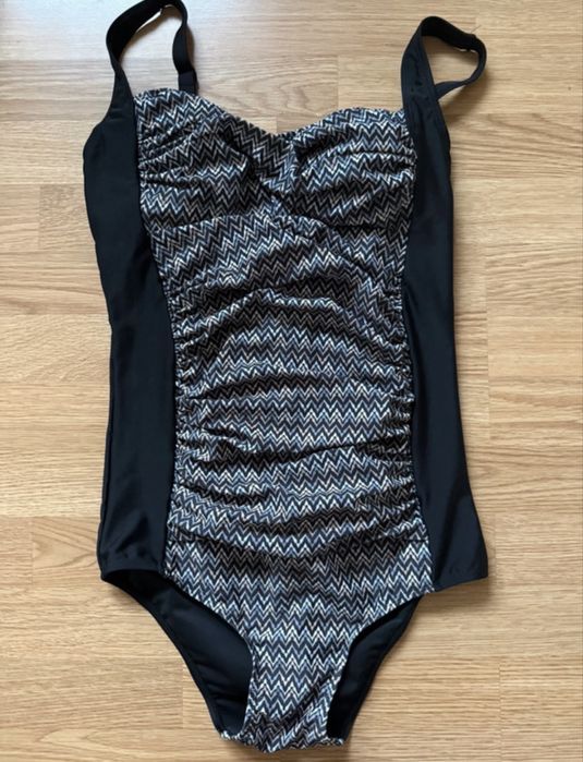 Nowy strój kąpielowy