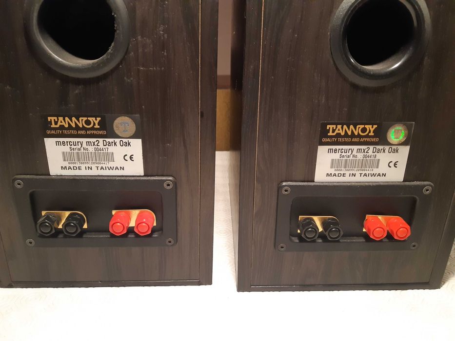 Colunas TANNOY mx2 Dark Oak
