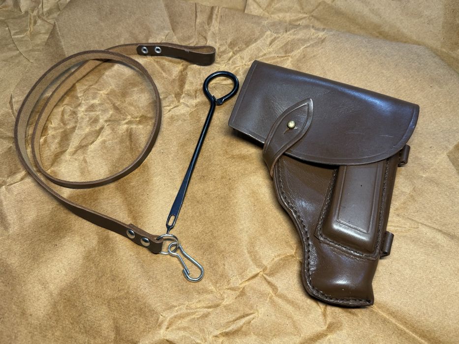 Кобура пістолета Макарова + тренчик ПМ + шомпол протирка СССР