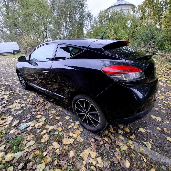 Samochód Renault Megane coupe 1,6