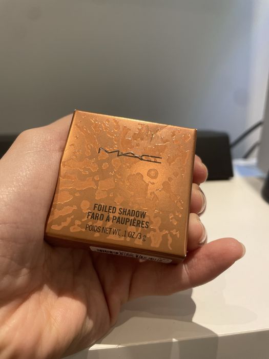 Cień do powiek MAC ładny blyszczacy trwaly