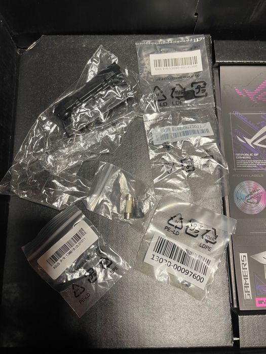 ASUS ROG Strix X670E-E Gaming WiFi