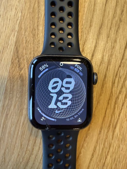 Apple watch SE Nike 44mm Cellular