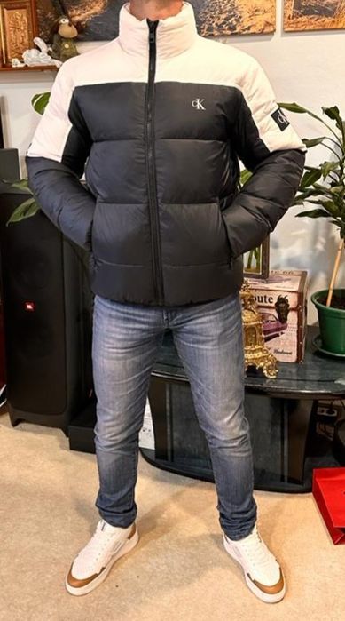 Casacos Calvin Klein. /M/ /L/. 150euros. Leiria