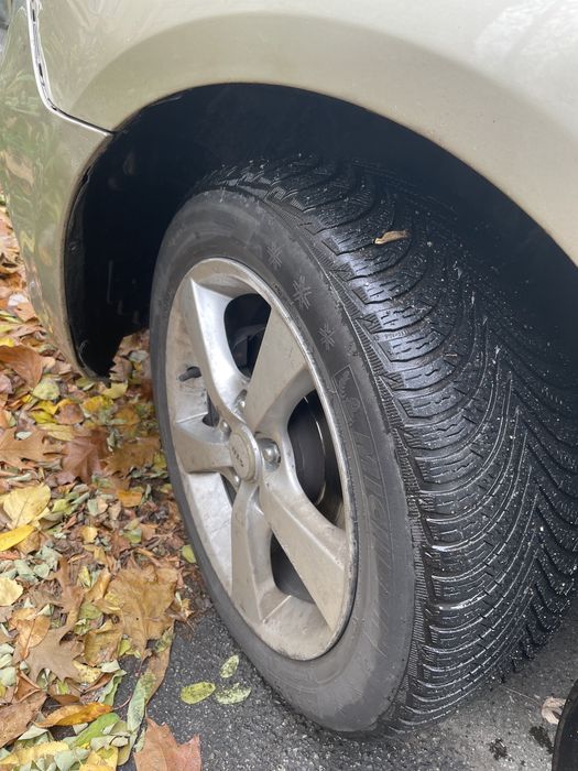 Продам Мазду 3 /2005 року