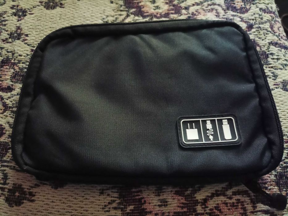 2 Arquivadores de material electrónico