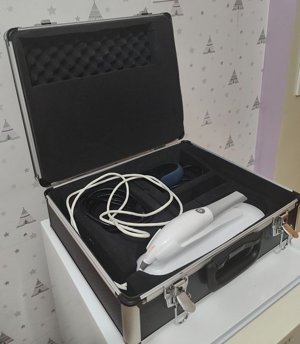 Escaner intraoral Heron ios com pouco uso.