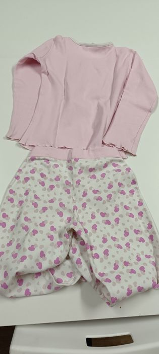 Pijama Hello Kitty para menina 8 anos. Marca Sanrio