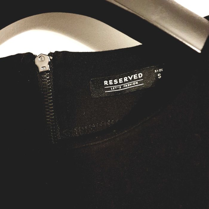 Elegancka sukienka r. S