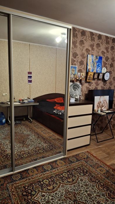 Продаж 1 кімн. квартири  Закревського 31В