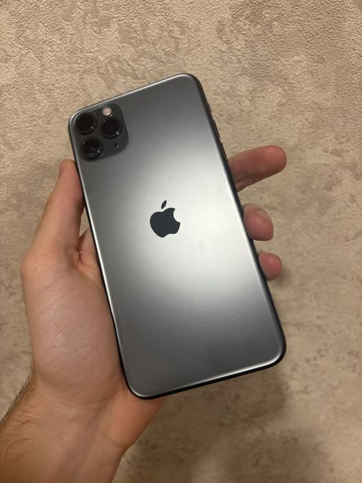 Продаю Iphone 11 Pro Max Midnight Green на 256GB