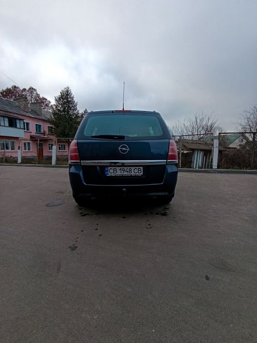 Опель Зафира 1.6 бенз.