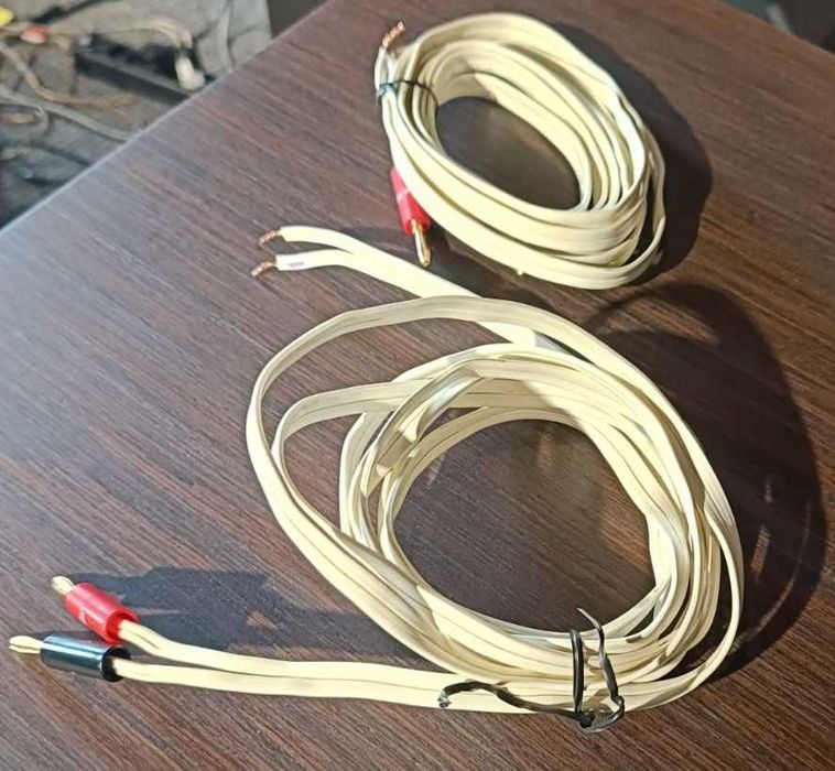 кабеля акустичні Audioquest f-14 2х300см.  A+T audio