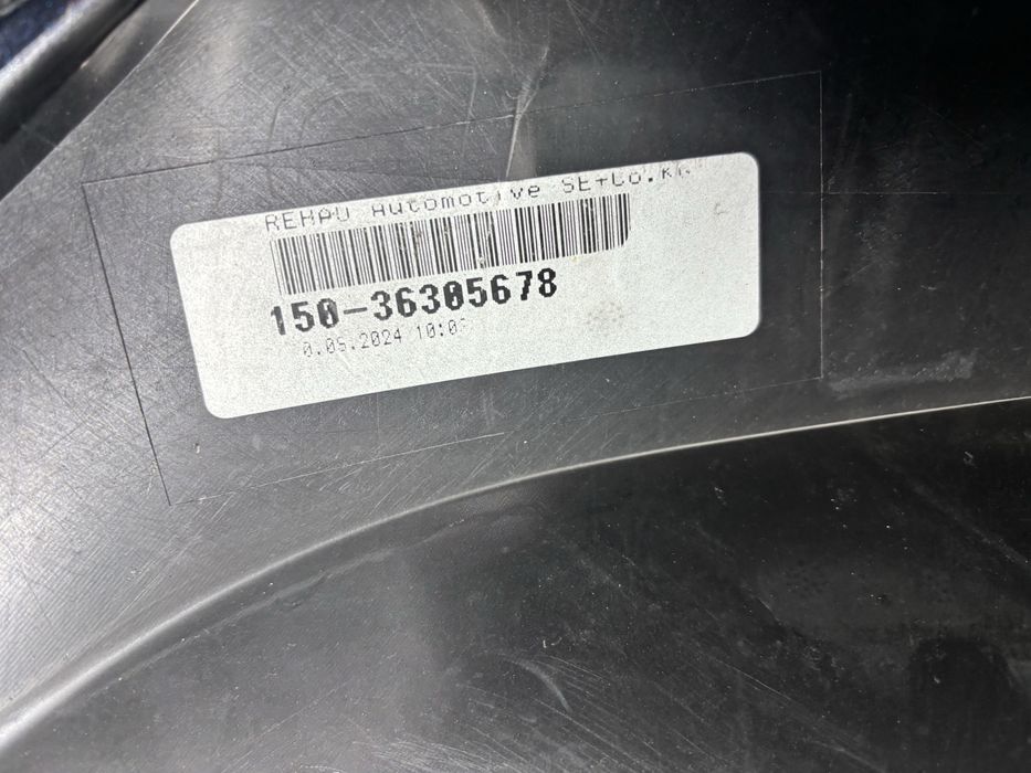 Pára-choque dianteiro Mercedes-Benz E-Class