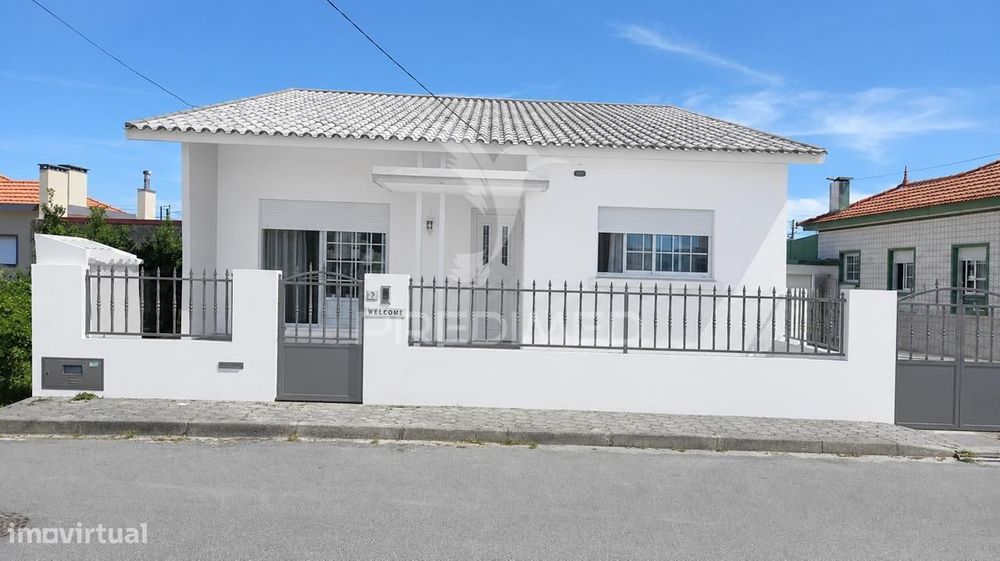 Moradia T3 Independente com Amplo Terreno | Pronta a Habitar Gafanh...