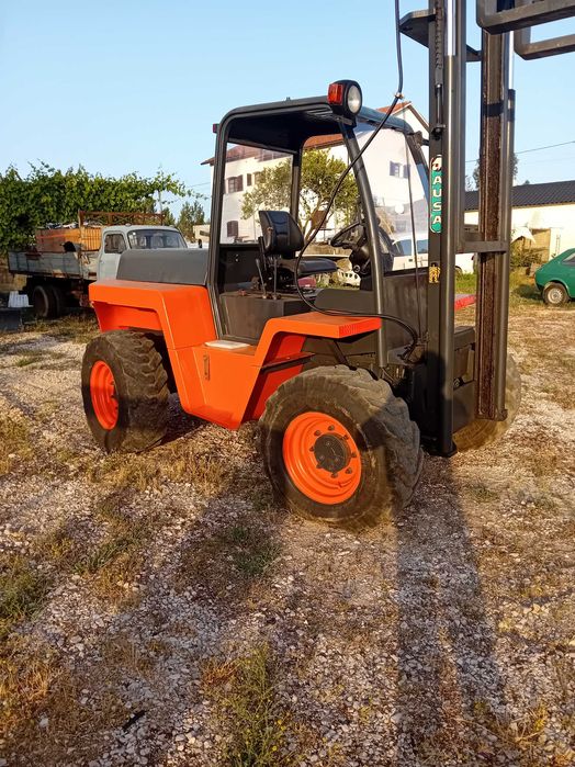 Impilhador 4x4 AUSA