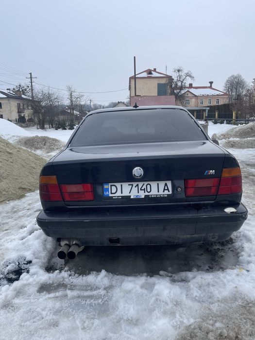 BMW E34 на моторі м20б25