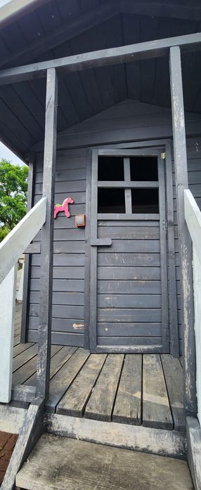 Domek drewniany dla dzieci Uszk.