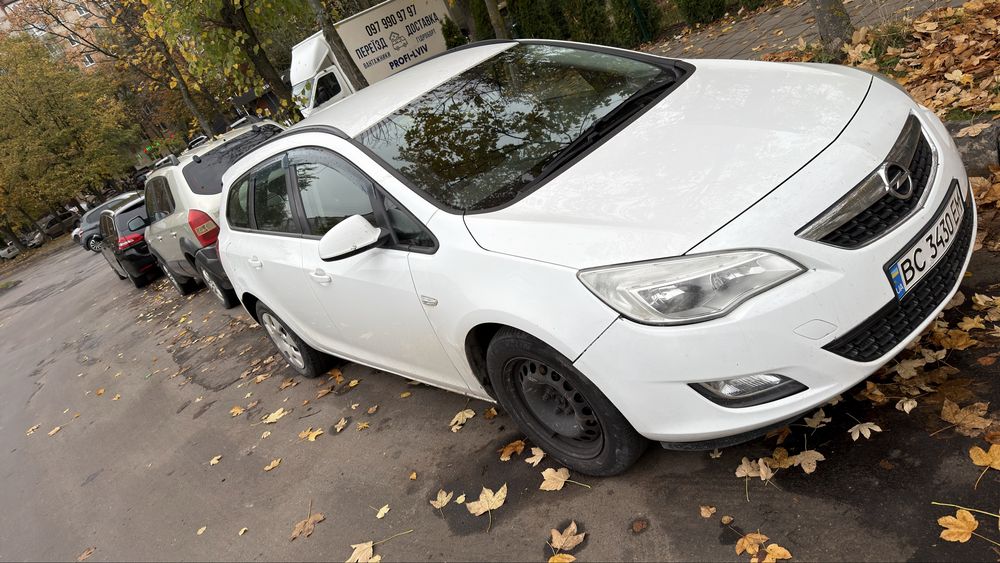 Opel Astra J 1.3диз