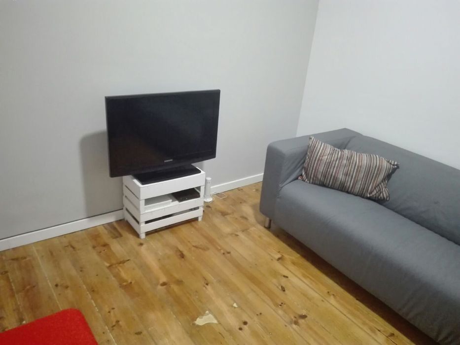 Quarto - Pr Chile - só estudantes - entrada imediata