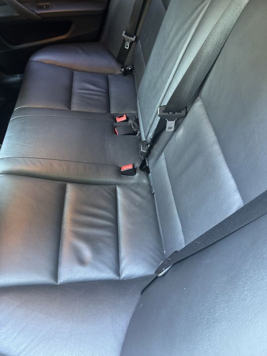 BMW523 2.5 бензін