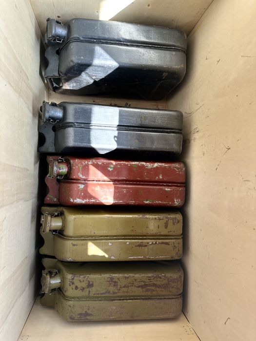 Канистры стальные