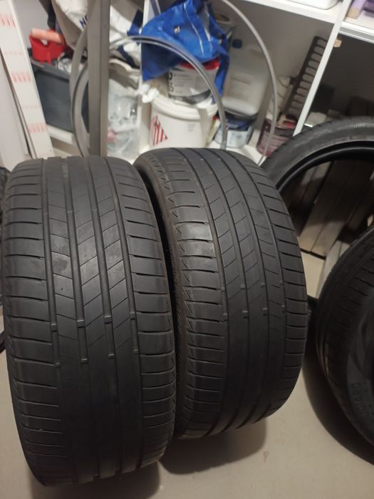 Bridgestone Turanza T005  225/40R18.