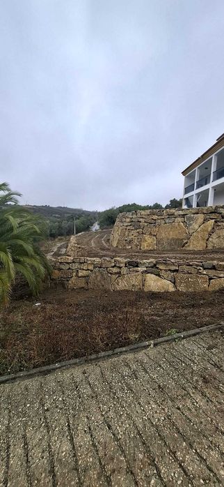 serviços de máquinas e camião