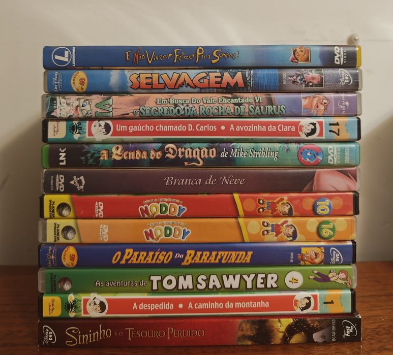 Coleção de DVDs infantis