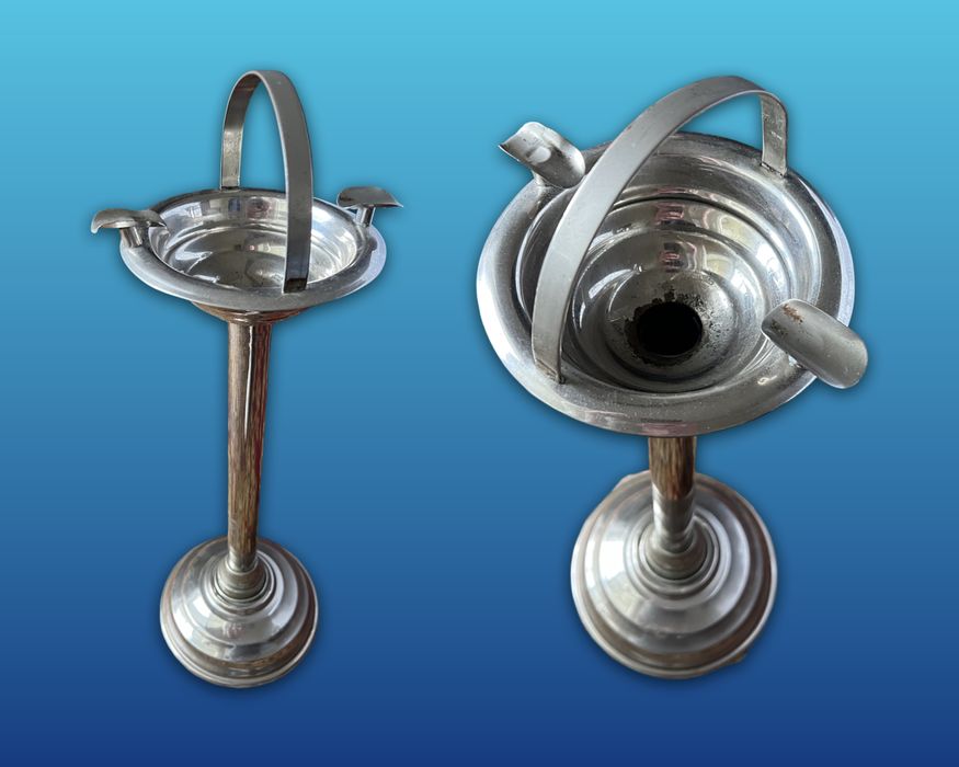 Cinzeiro vintage em casquinha