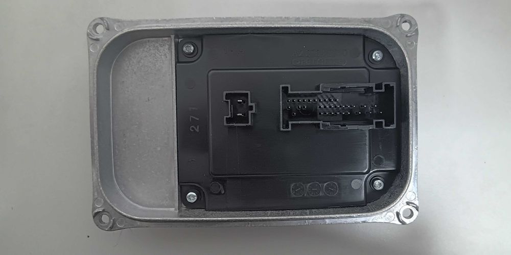 Módulo de Controlo Mercedes. Ref: A247.900.4204/A247.900.4104