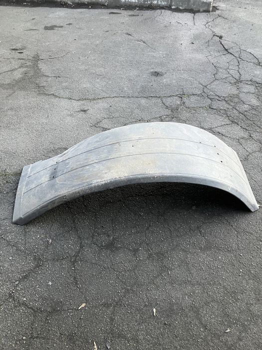 Крило до трактора фенд