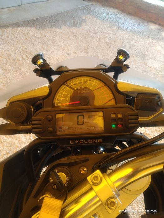 Продам CYCLONE RX3 250