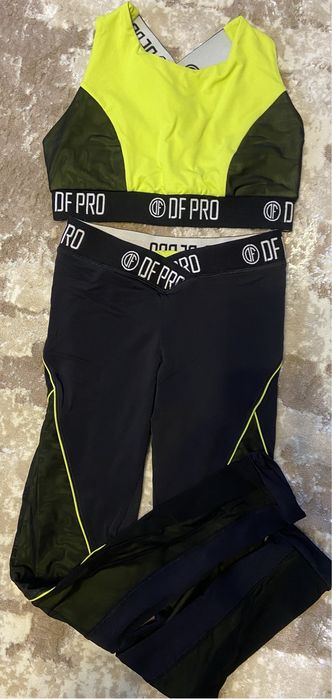 Костюми для фітнесу