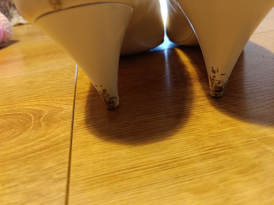 Buty do ślubu białe