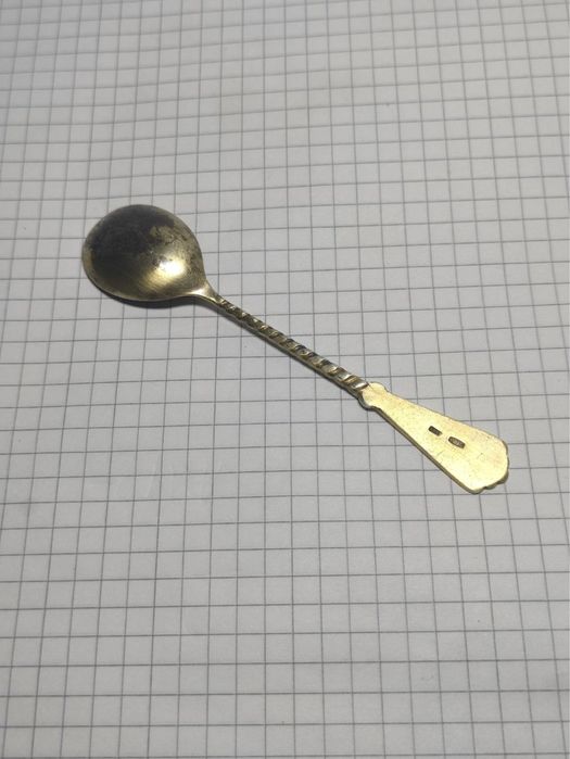 Ложка кофейная серебряная. Срібло 875.