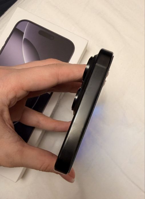 Продам Apple 16 Pro Max 256