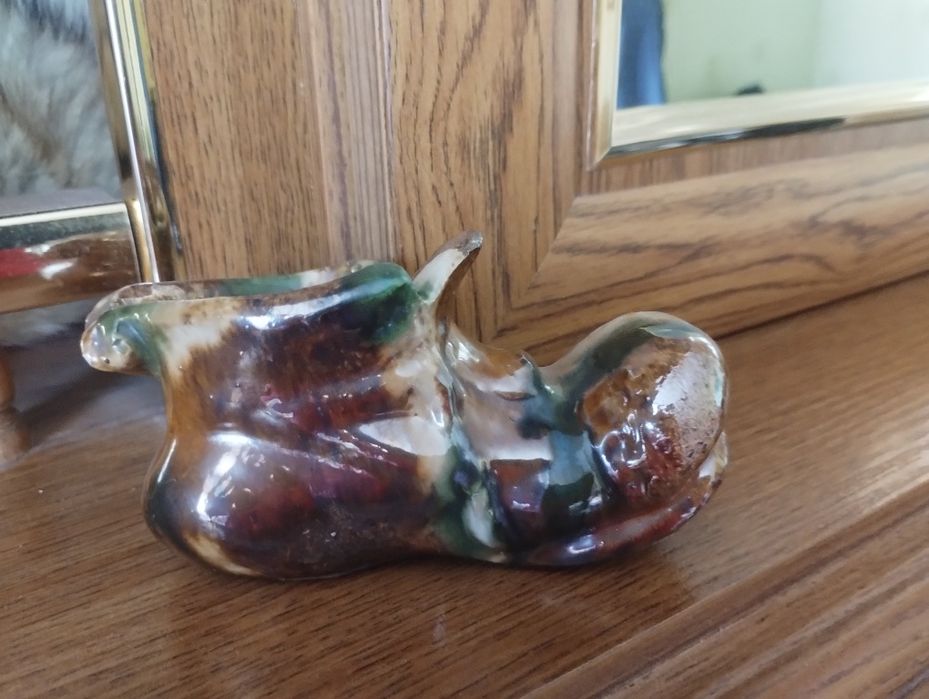 Szklany ceramiczny bucik ozdoba szklana