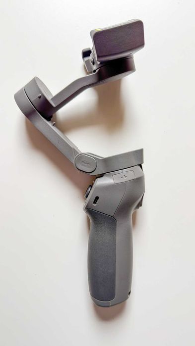 DJI Osmo Mobile 3 Combo