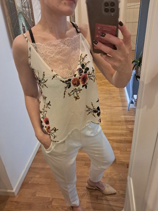 Zara top na cienkich ramiączkach