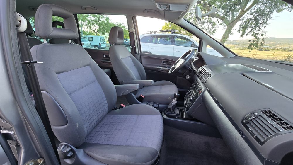 SEAT Alhambra — fotografia 9