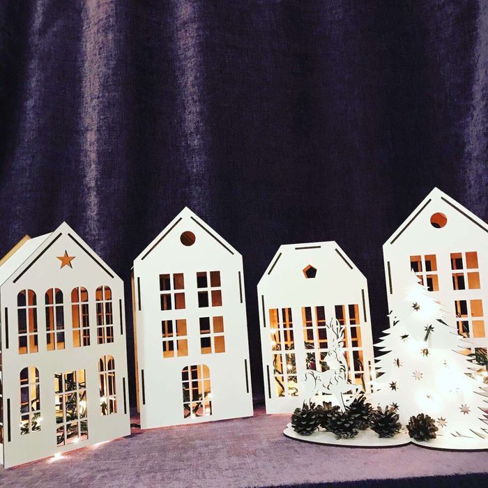 Новорічні іграшки