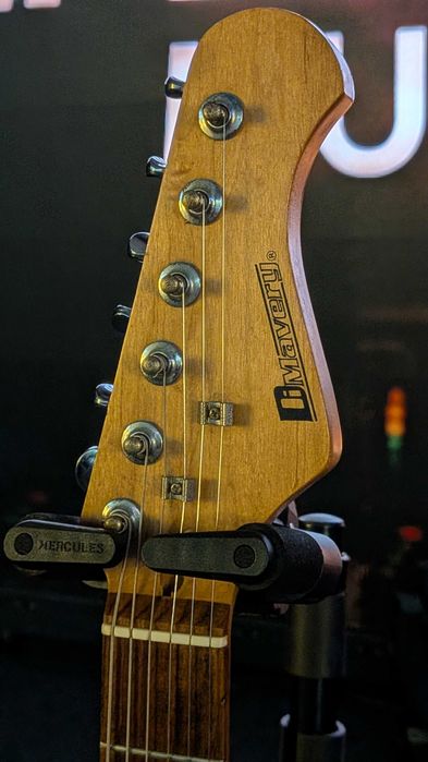Gitara elektryczna Dimavery Stratocaster - Sunburst