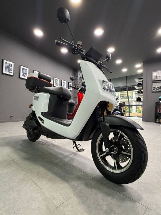 Moto eletrica 50km autonomia