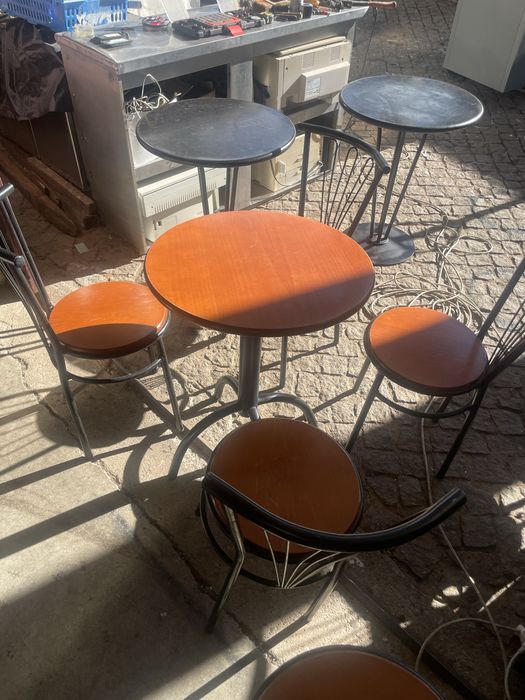Mobiliário de café